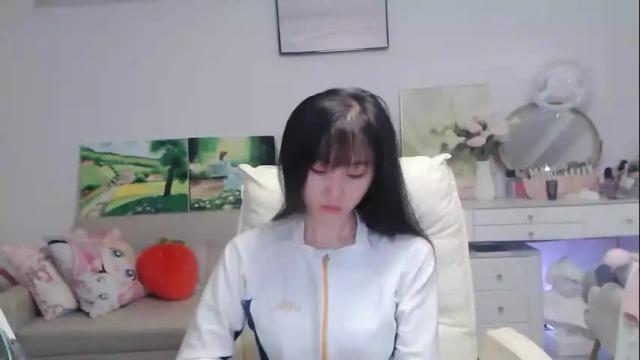 Image 2 of candy8998 Stream on Chaturbate on 14 days ago