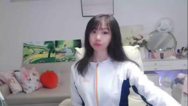 Image 6 of candy8998 Stream on Chaturbate on 14 days ago