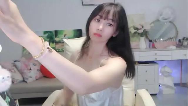 Image 12 of candy8998 Stream on Chaturbate on 12 days ago