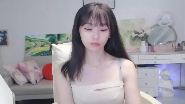 Image 4 of candy8998 Stream on Chaturbate on 7 days ago
