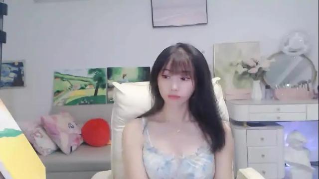 Image 11 of candy8998 Stream on Chaturbate on 6 days ago
