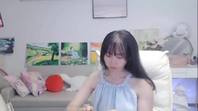Image 3 of candy8998 Stream on Chaturbate on 3 days ago