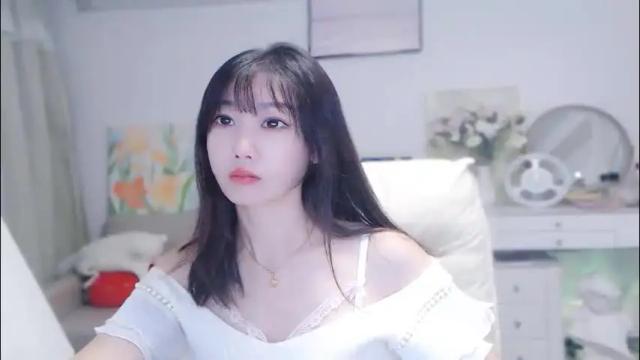 Image 8 of candy8998 Stream on Chaturbate on 1 month ago