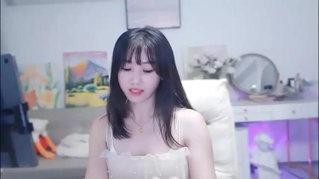 Image 11 of candy8998 Stream on Chaturbate on 1 month ago