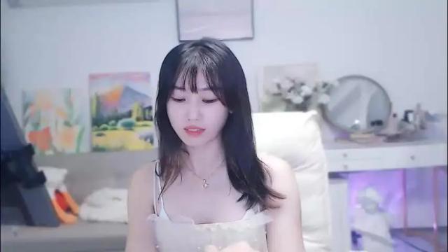 Image 12 of candy8998 Stream on Chaturbate on 1 month ago