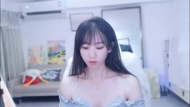 Image 4 of candy8998 Stream on Chaturbate on 28 days ago