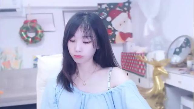 Image 11 of candy8998 Stream on Chaturbate on 18 days ago