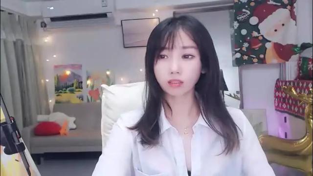 Image 8 of candy8998 Stream on Chaturbate on 11 days ago