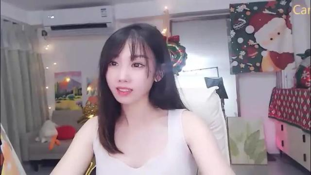 Image 12 of candy8998 Stream on Chaturbate on 8 days ago