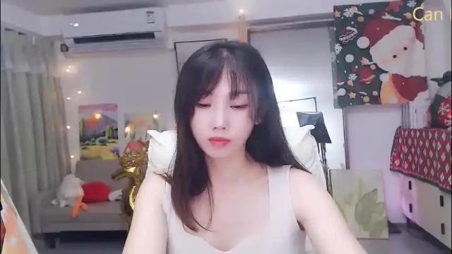 Image 7 of candy8998 Stream on Chaturbate on 8 days ago