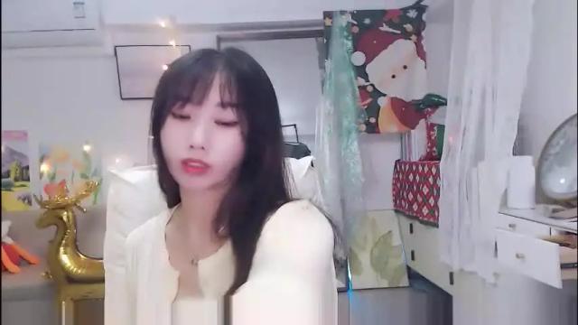 Image 8 of candy8998 Stream on Chaturbate on 11 days ago