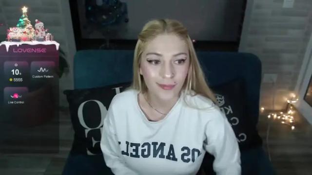 Image 12 of candy__kush Stream on Chaturbate on 19 months ago