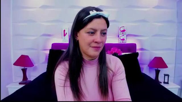 Image 6 of candy__weed Stream on Chaturbate on 16 months ago