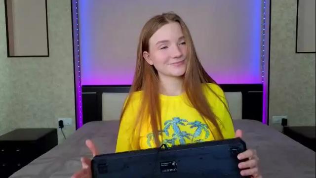 Thumbnail 1, candy_bunnies's Stream at Chaturbate, 6 months ago