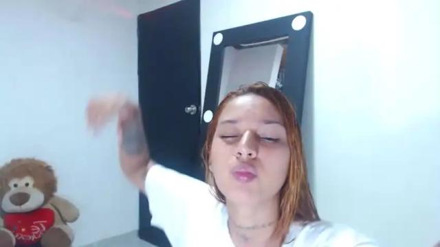 Image 3 of candy_crazy24 Stream on Chaturbate on 20 months ago