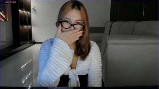 Thumbnail 1, candy_crushy's Stream at Chaturbate, 1 month ago