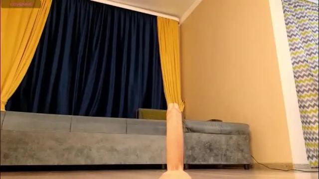 Image 3 of candy_crushy Stream on Chaturbate on 5 months ago