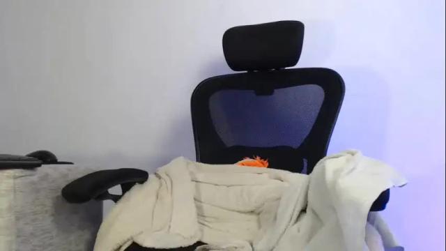 Image 4 of candy_cumy1 Stream on Chaturbate on 1 month ago