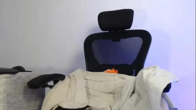 Image 7 of candy_cumy1 Stream on Chaturbate on 1 month ago