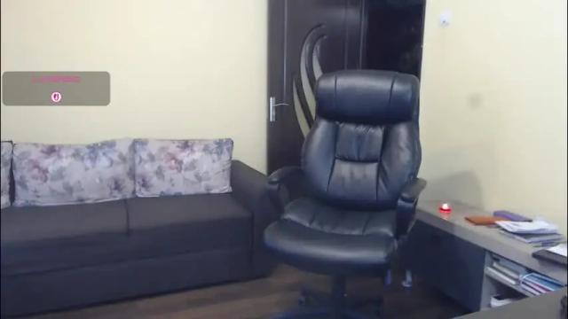 Image 8 of candy_hellenx Stream on Chaturbate on 24 days ago