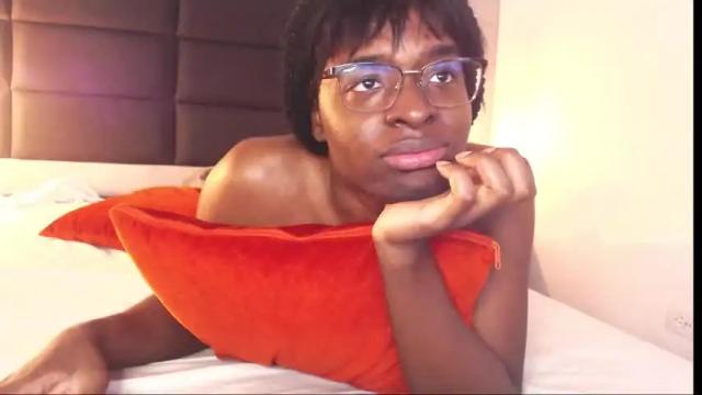 Image 12 of candy_lovee6 Stream on Chaturbate on 13 days ago