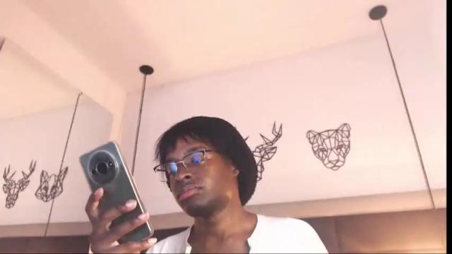 Image 4 of candy_lovee6 Stream on Chaturbate on 13 days ago