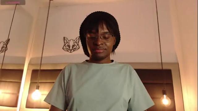 Image 11 of candy_lovee6 Stream on Chaturbate on 21 days ago