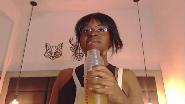 Thumbnail 1, candy_lovee6's Stream at Chaturbate, 2 months ago