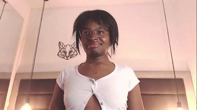 Image 12 of candy_lovee6 Stream on Chaturbate on 2 months ago