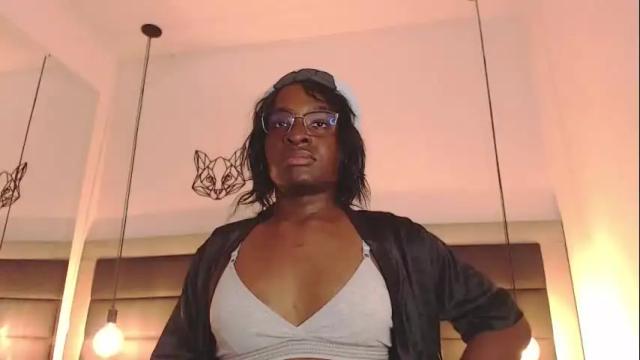 Image 12 of candy_lovee6 Stream on Chaturbate on 26 days ago