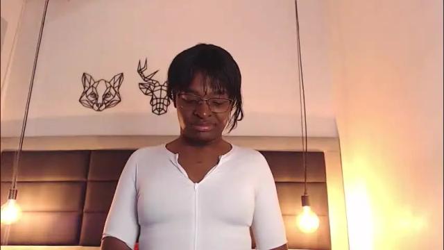 Image 10 of candy_lovee6 Stream on Chaturbate on 1 month ago