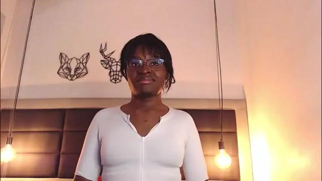 Image 11 of candy_lovee6 Stream on Chaturbate on 1 month ago