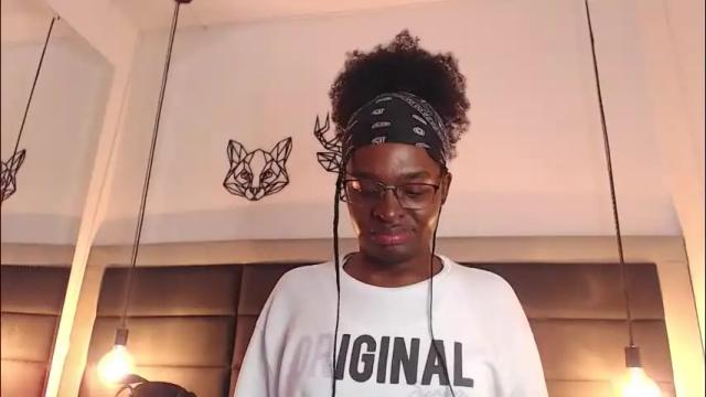 Image 10 of candy_lovee6 Stream on Chaturbate on 15 days ago