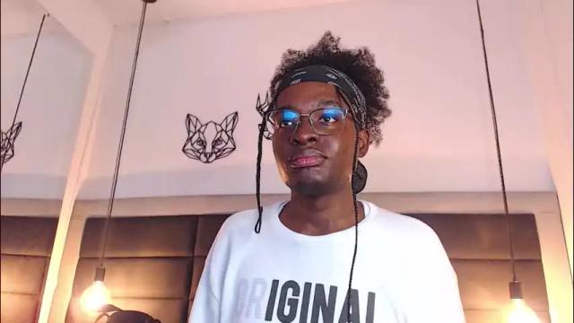 Image 2 of candy_lovee6 Stream on Chaturbate on 15 days ago