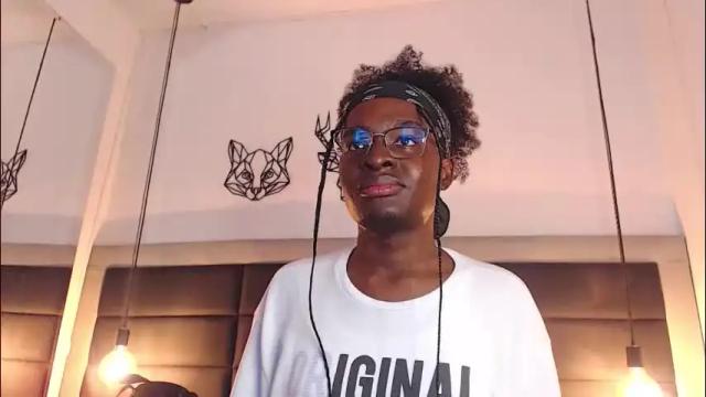 Image 4 of candy_lovee6 Stream on Chaturbate on 15 days ago