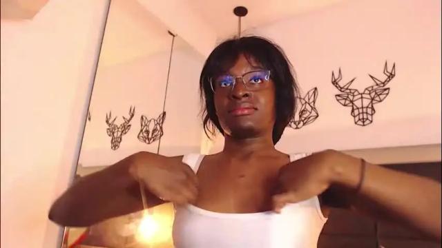 Image 11 of candy_lovee6 Stream on Chaturbate on 6 days ago