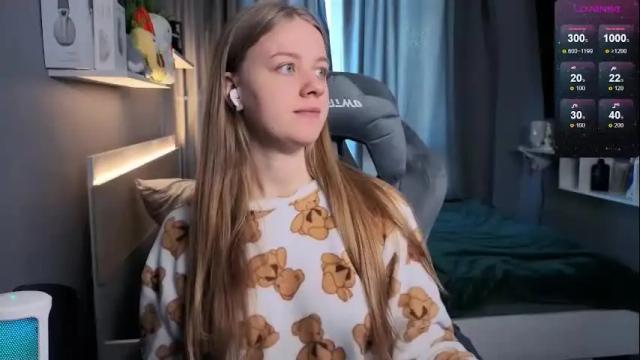 Image 11 of candy_meggie Stream on Chaturbate on 2 months ago
