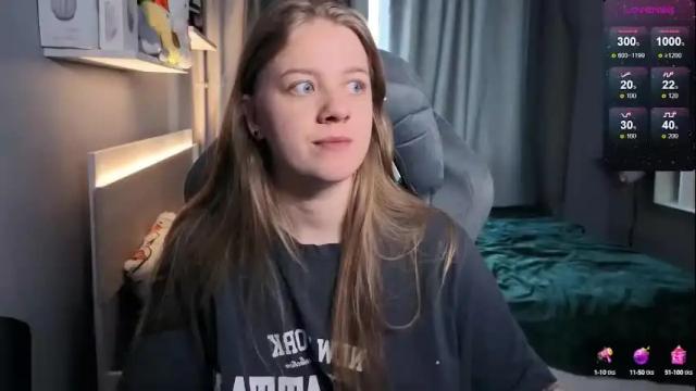 Thumbnail 1, candy_meggie's Stream at Chaturbate, 1 month ago