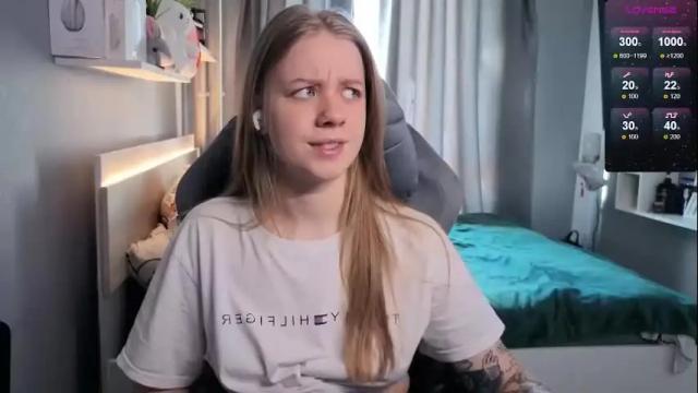Thumbnail 3, candy_meggie's Stream at Chaturbate, 1 month ago