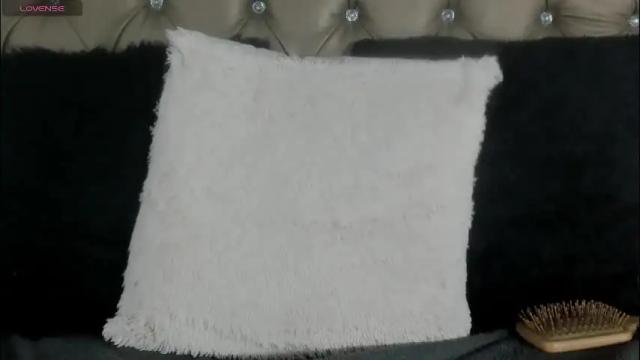 Image 10 of candy_mery Stream on Chaturbate on 1 month ago