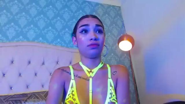 Thumbnail 3, candy_peachh's Stream at Chaturbate, 20 months ago