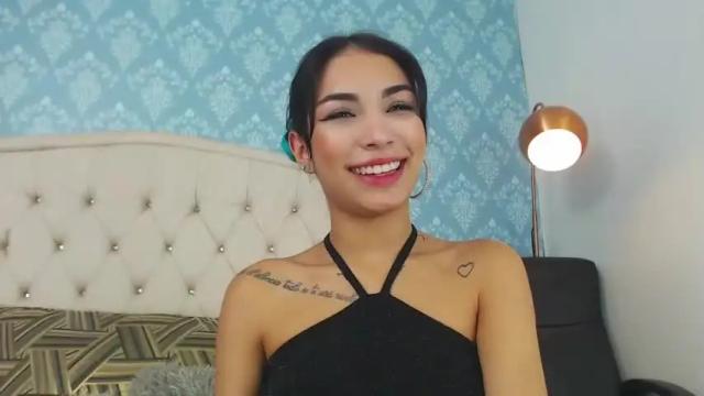 Image 3 of candy_peachh Stream on Chaturbate on 20 months ago