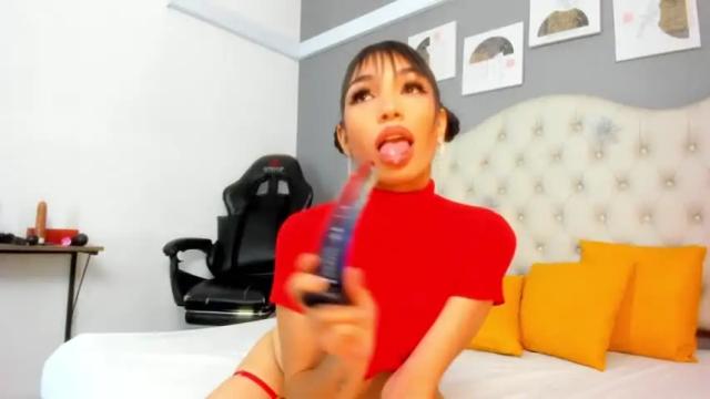 Image 10 of candy_peachh Stream on Chaturbate on 15 months ago