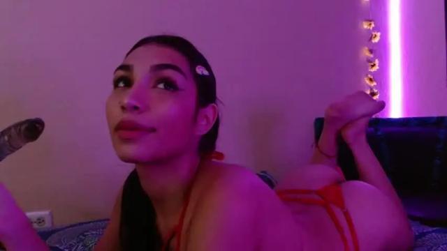Image 10 of candy_peachh Stream on Chaturbate on 14 months ago