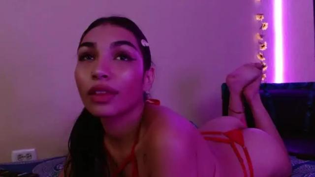 Image 11 of candy_peachh Stream on Chaturbate on 14 months ago