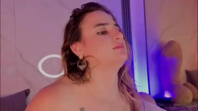 Image 2 of candy_plus Stream on Chaturbate on 7 days ago