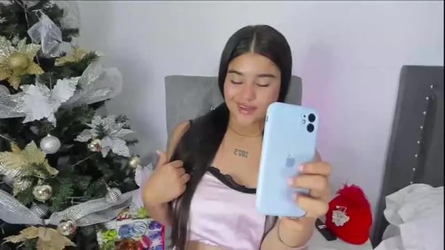 Image 8 of candy_rouse4u Stream on Chaturbate on 18 months ago
