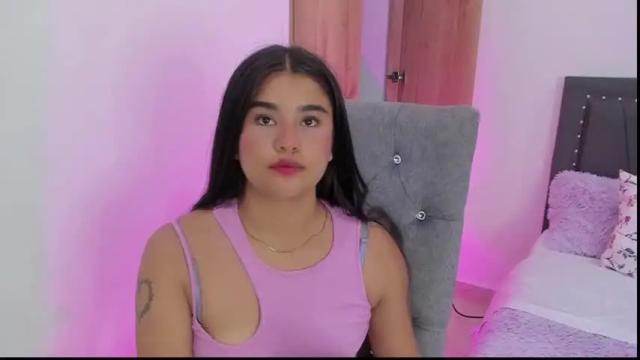 Image 4 of candy_rouse4u Stream on Chaturbate on 17 months ago
