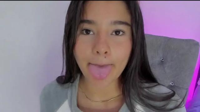 Image 4 of candy_rouse4u Stream on Chaturbate on 16 months ago