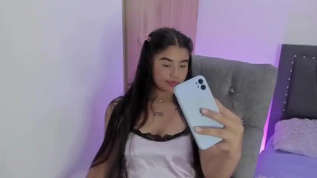 Image 2 of candy_rouse4u Stream on Chaturbate on 14 months ago